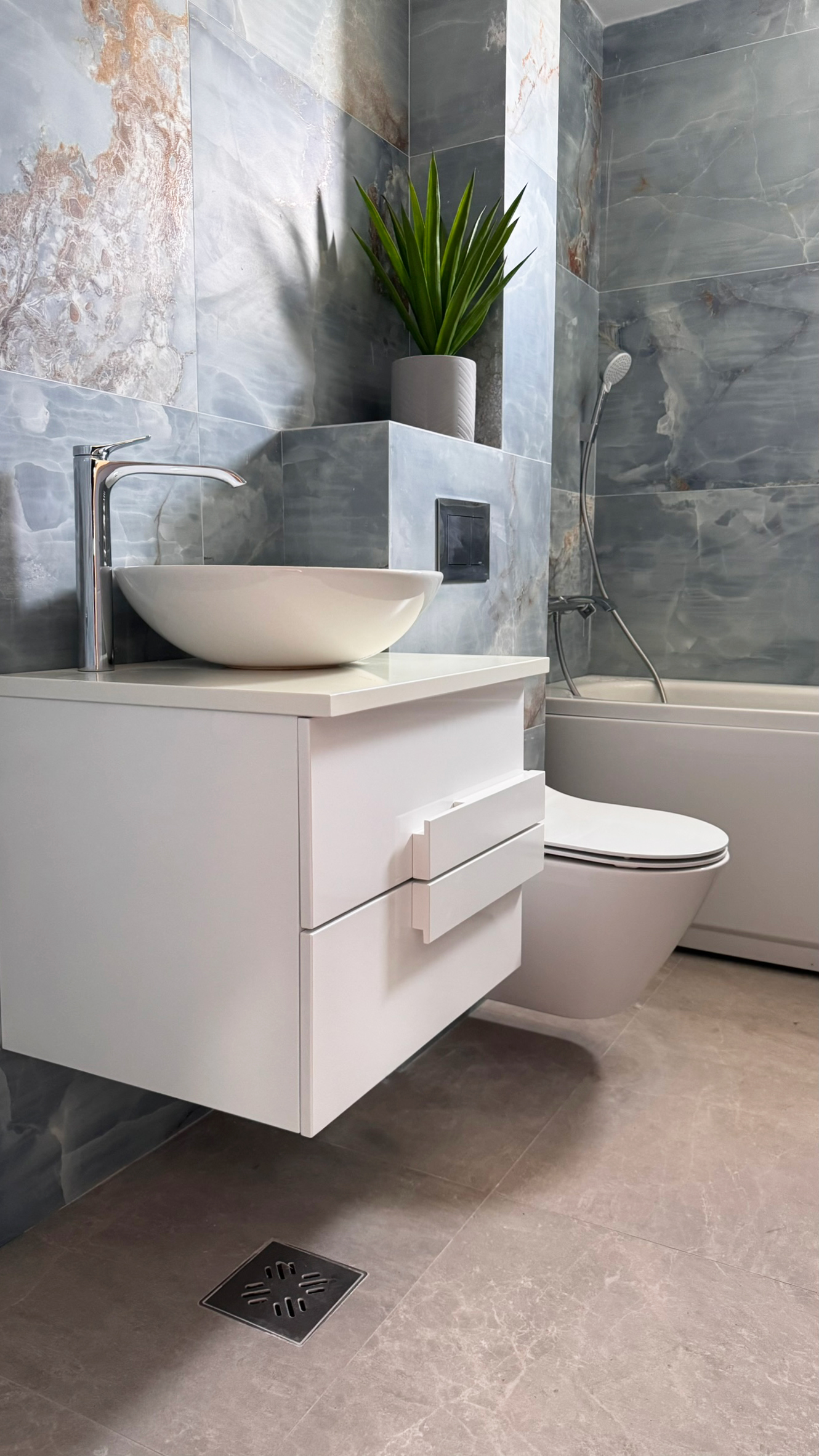 onyx aqua blue gold 12 lp 60x120