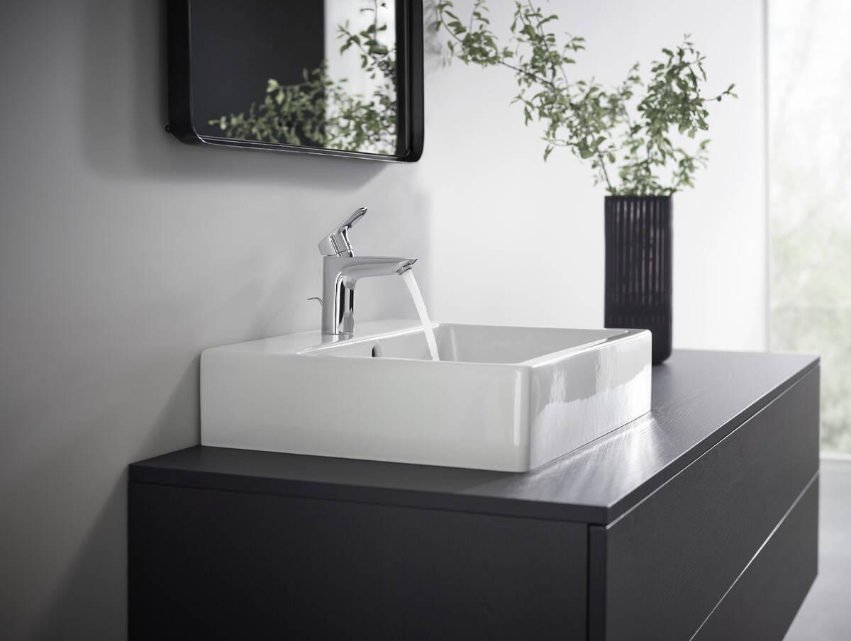 logis baterija za umivaonik h100