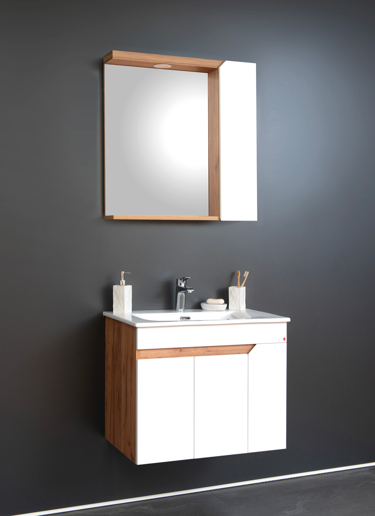 iris 70 drvo gornji deo