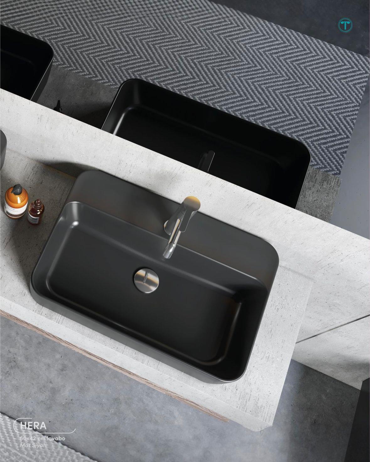 hera umivaonik 60 sa rupom crni mat