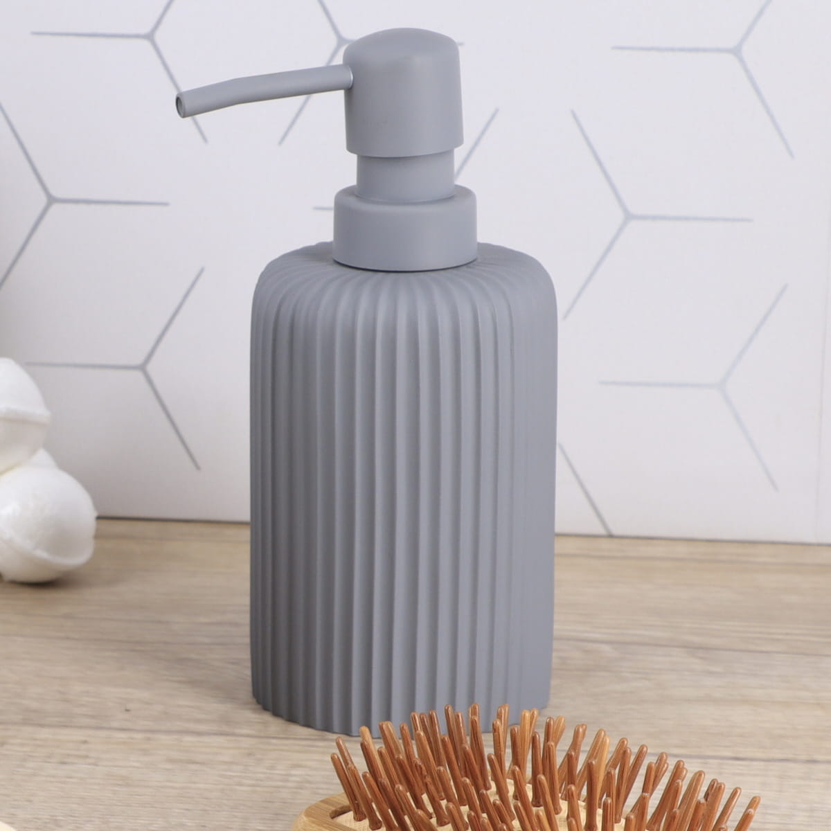 tendance dozer za sapun pruge, siva